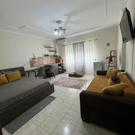 Koa Studio 1 Корча Екстериор снимка