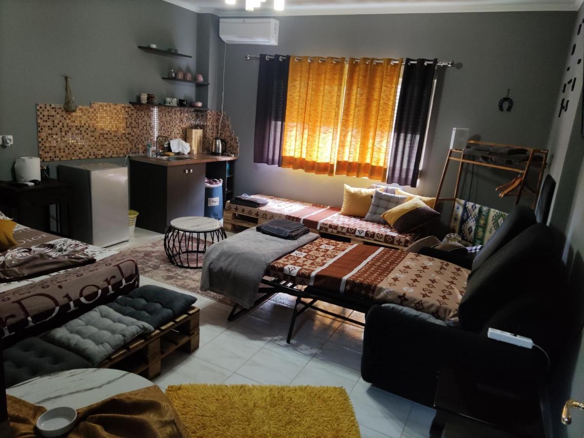Koa Studio 1 Корча Екстериор снимка