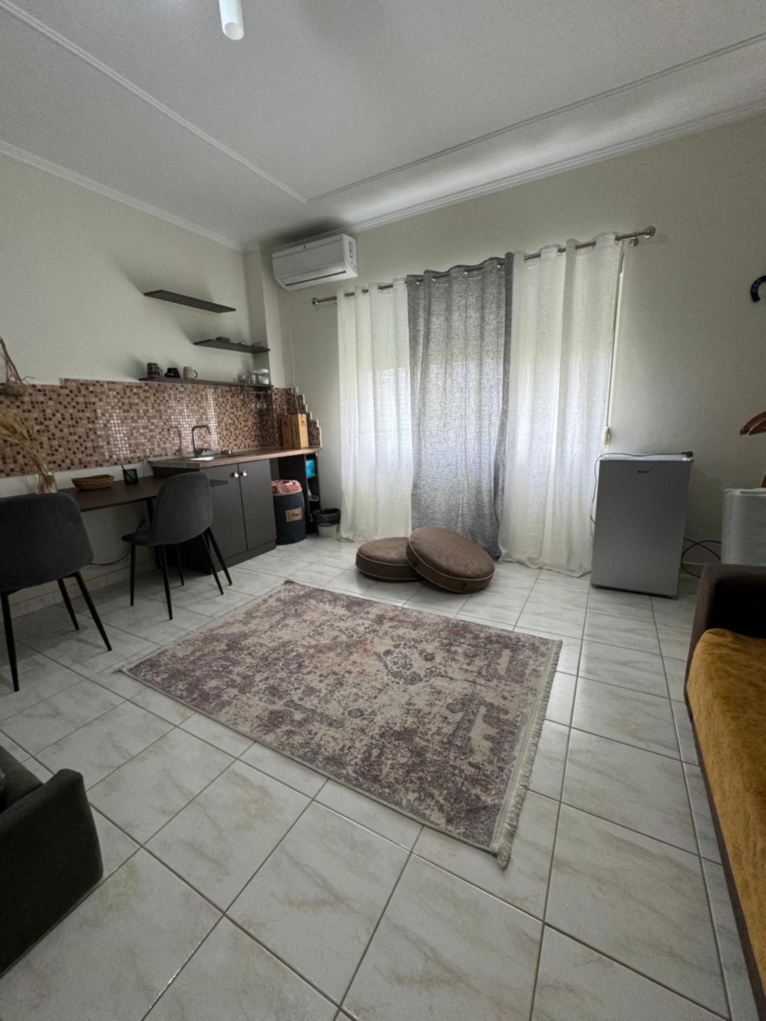 Koa Studio 1 Корча Екстериор снимка